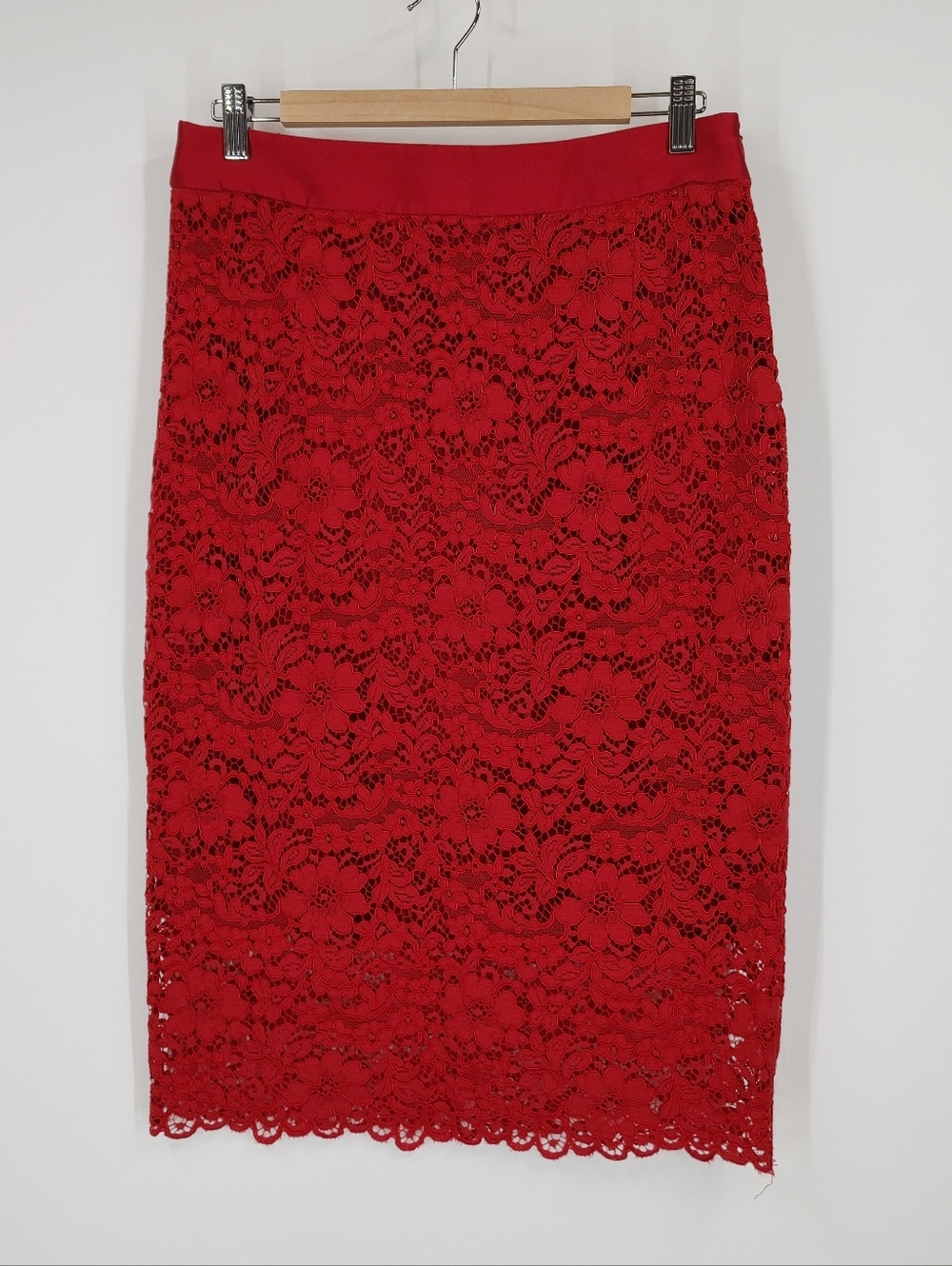 Smythe Lace Pencil Skirt